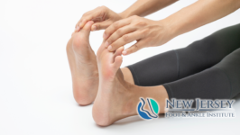 Best Stretches for Healthy Feet & Ankles